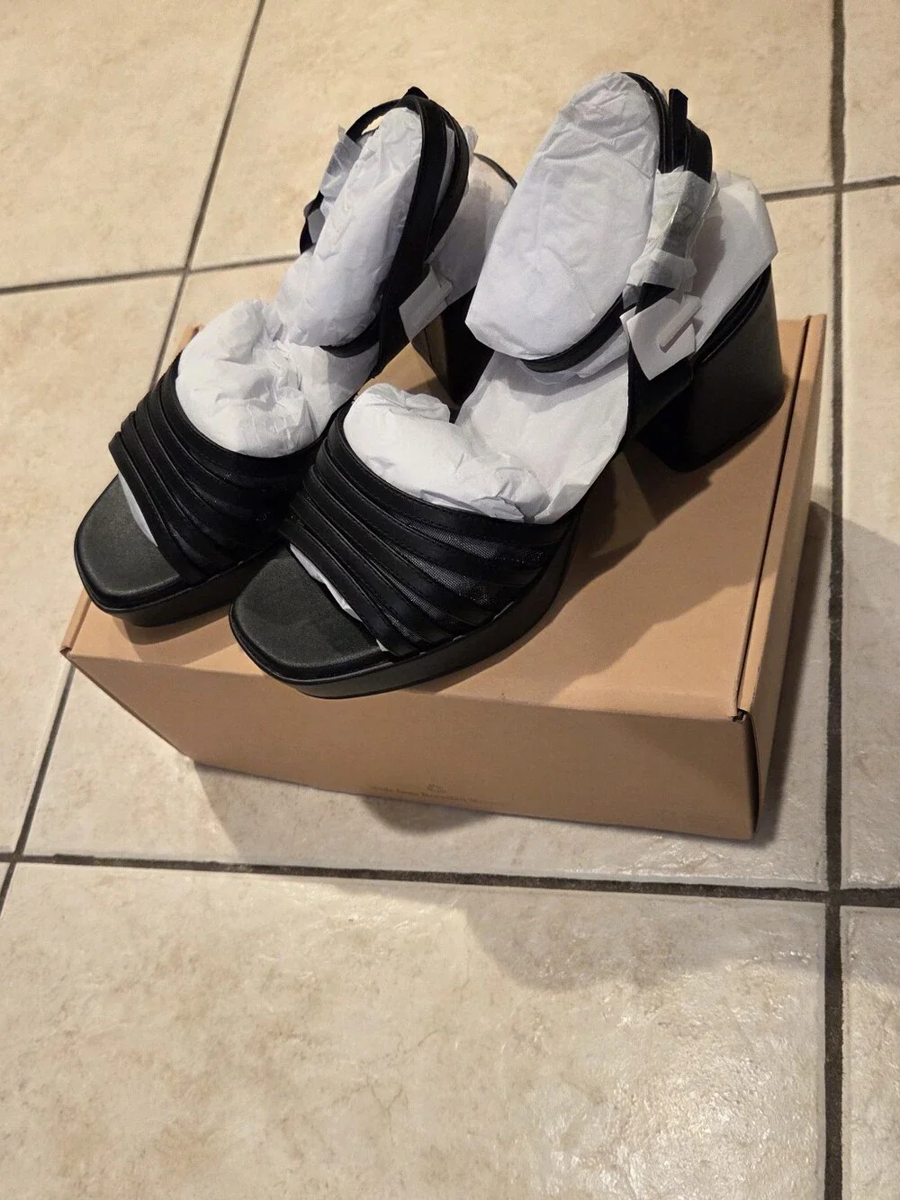 Wydr Stella Platform Sandals — Black 6WW - Extra Wide NWT